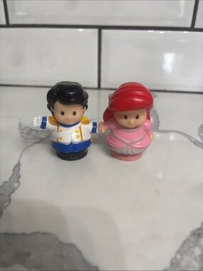 Little People Ariel and Prince Eric 2012